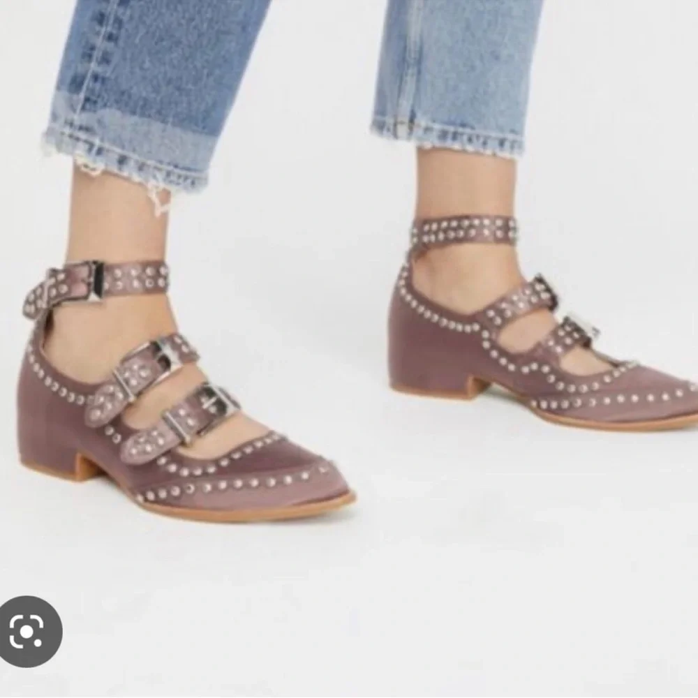 FP x Jeffrey Campbell Cooper Studded Flat Mauve - Picture 2 of 8